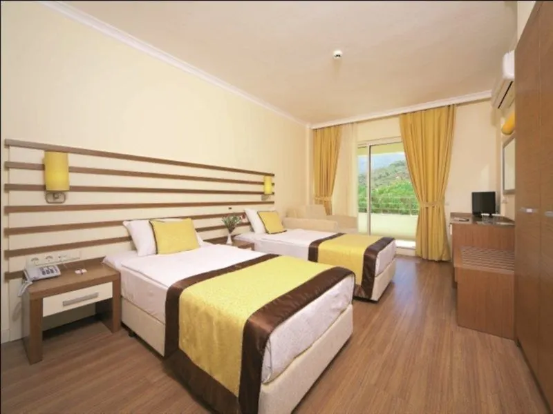 Hotel Akbulut & Spa Guzelcamlı 4*,