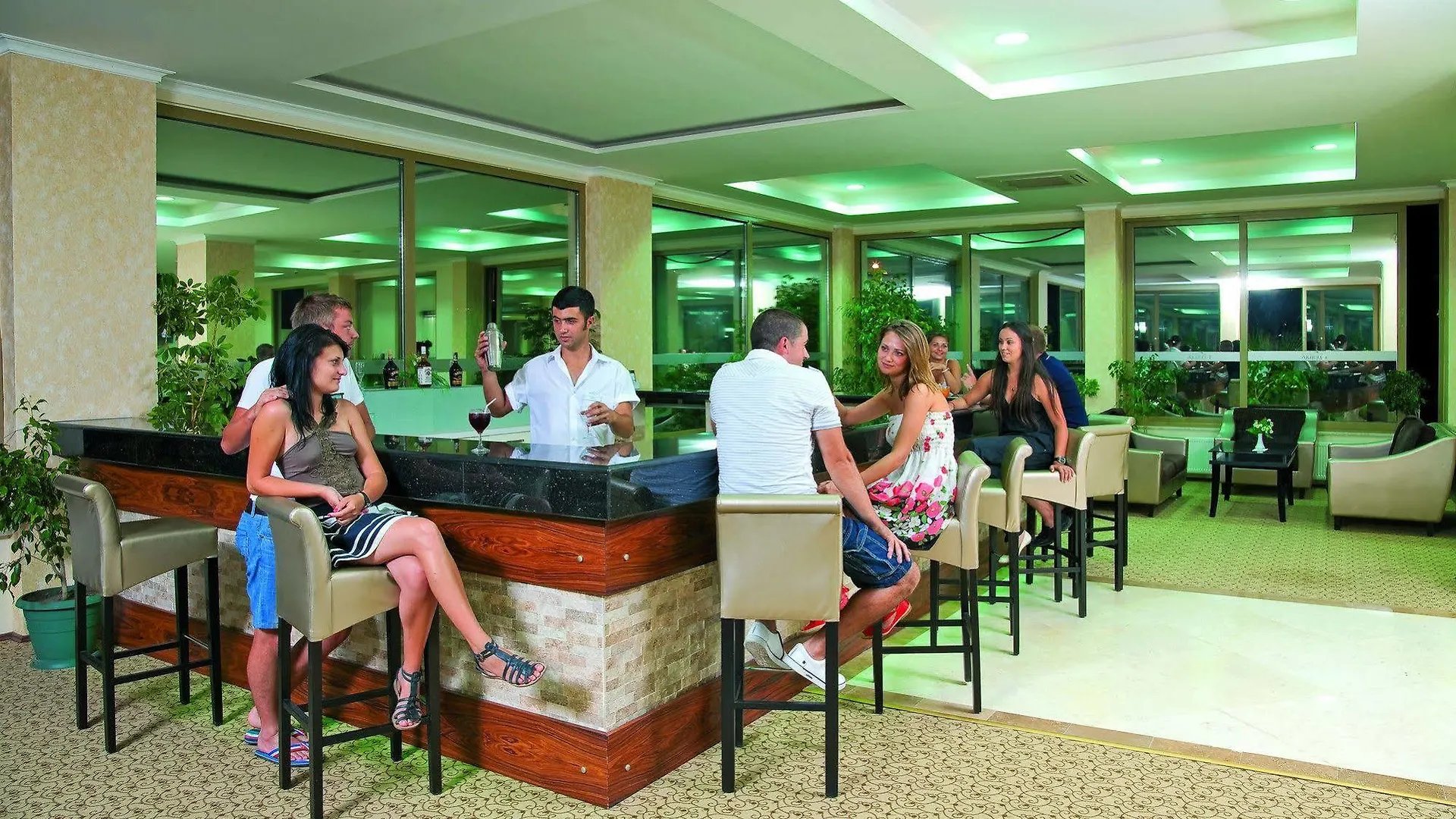 Ośrodek wypoczynkowy Hotel Akbulut & Spa Guzelcamlı