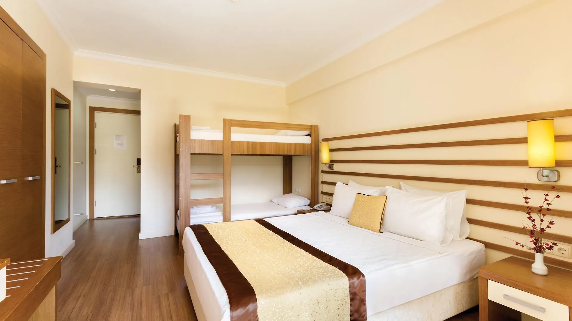 **** Resort Hotel Akbulut & Spa Guzelcamlı Turquía