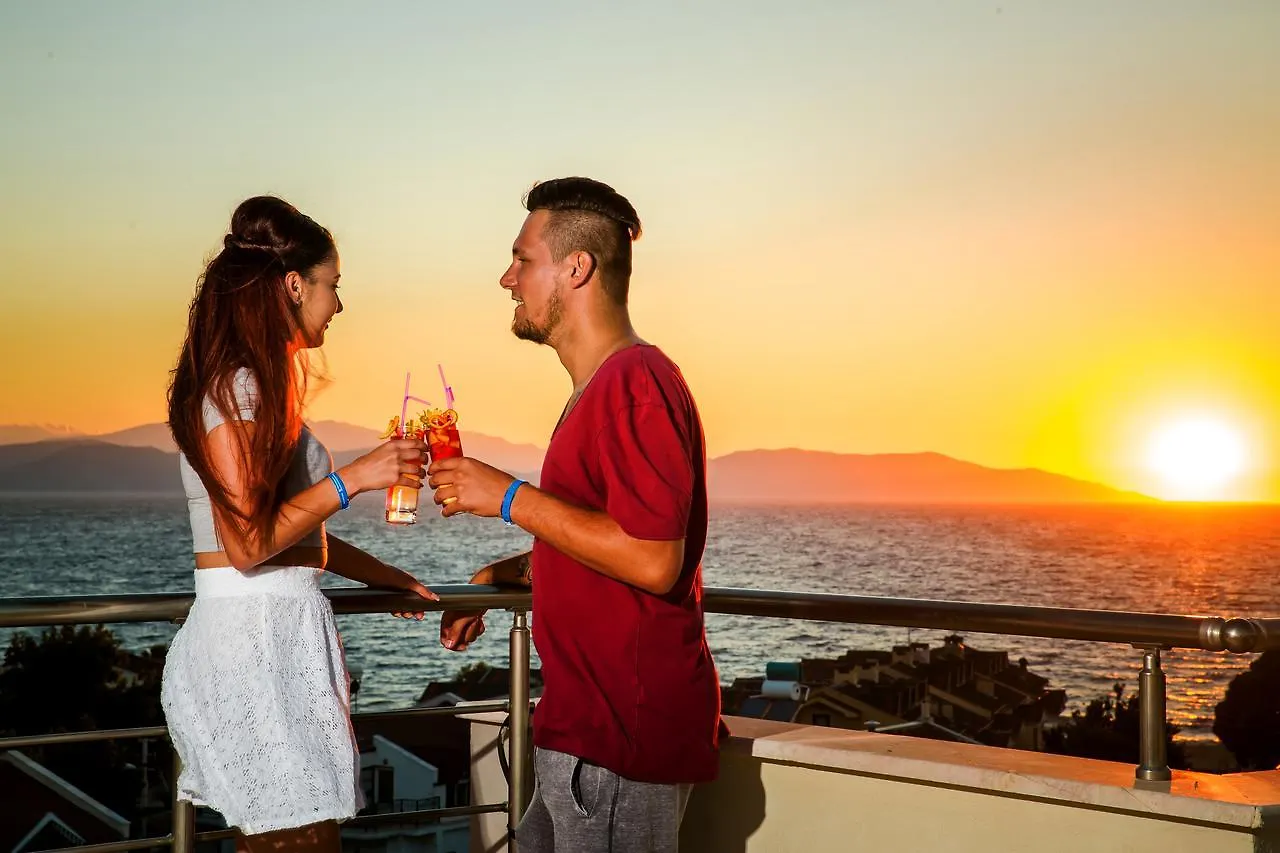 Resort Hotel Akbulut & Spa Guzelcamlı