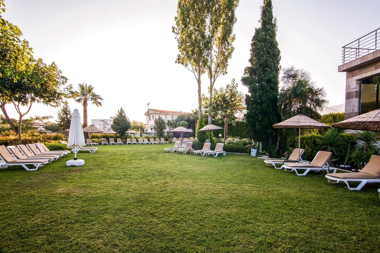 Resort Hotel Akbulut & Spa Guzelcamlı