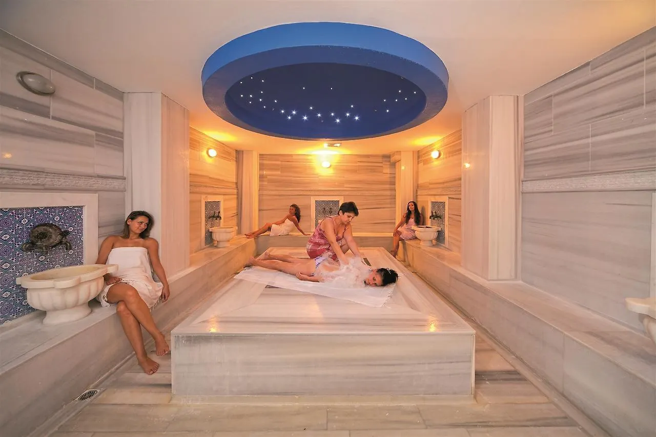 Hotel Akbulut & Spa Guzelcamlı Resort