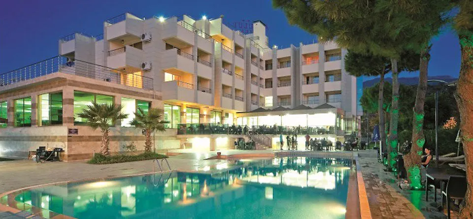 Hotel Akbulut & Spa Guzelcamlı 4*,  Turquía